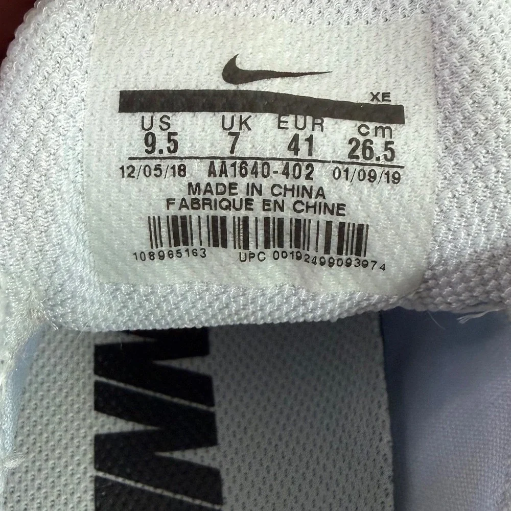 Nike Air Zoom Structure 22 Running Shoes Womens 9.5 Grey Pink AA1640-402